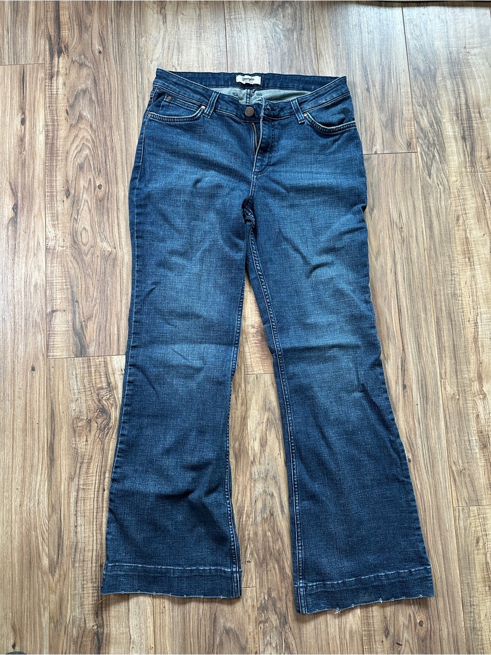 Wrangler Dark Blue Women's retro Mae  Bootcut Jeans 31x32